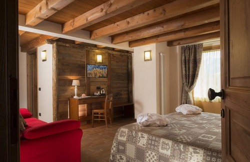 Gressoney-Saint-Jean House | Discover Dresalwoald: Guest Rated 10/10 with Spa & Breakfast