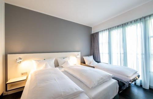 Sora Hotel | Discover Dresdner Tor Süd: Pet Friendly Stays Await!
