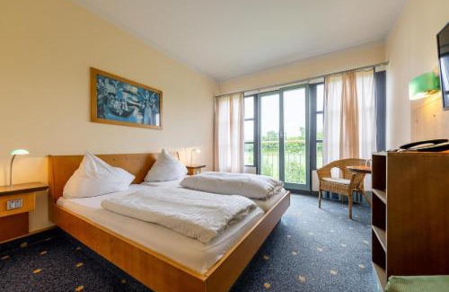 Sora Hotel | Discover Dresdner Tor Süd: Pet Friendly Stays Await!