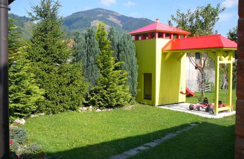 Liptovska Osada Apartment | Guest Rated 9.8: Drevenica - Božie domčeky with Pool