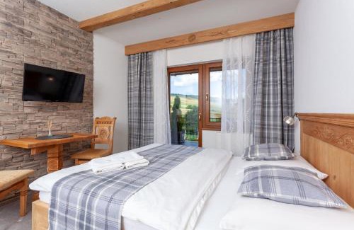 Zdiar Bed & Breakfast | Discover Drevenica u Pavla: Top-Rated Stay with Breakfast