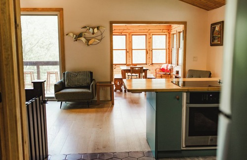 De Soto Cabin | Driftless Cabin - Sauna, Fire pit, BBQ and Birdwatching