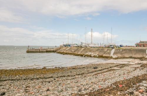 Barrow-in-Furness House | Exceptional Stay at Driftwood on Roa Island - Child Friendly