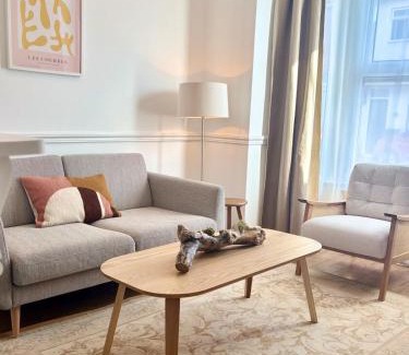 Southsea House | Driftwood House