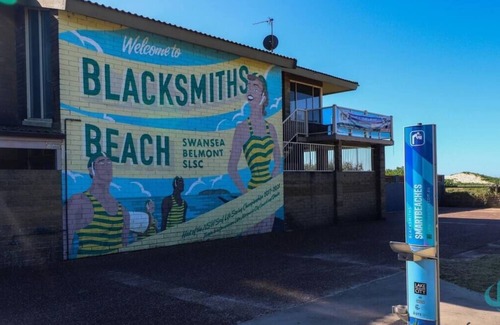 Blacksmiths House | Beachfront Driftwood at Blacksmiths with Ocean Views