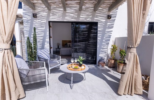 Vinorama Apartment | Driftwood Loft @ New Seaside