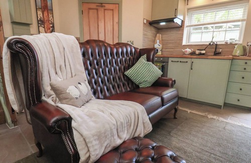 Flamborough Cottage | DRIFTWOOD, pet friendly, character holiday cottage in Flamborough