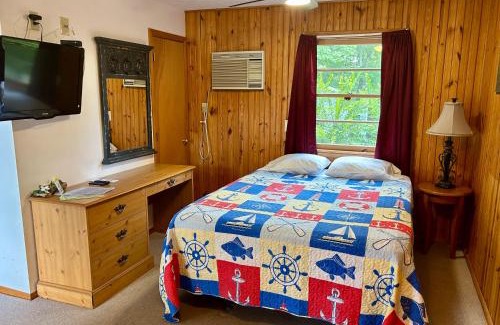 Bull Shoals Hotel | Idyllic Driftwood Resort Bull Shoals with Oceanfront Views