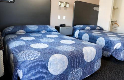 Santa Clara Hotel | Discover Family-Friendly Comfort at Driftwood Hotel