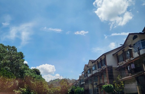 Kota Damansara Apartment | Drimba Nature Stay with Wi-Fi & Swimming Pool in Kota Damansara, PJ near MRT