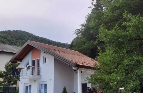 Milici House | Drinska terasa: Pet-Friendly Oasis with 10/10 Guest Rating