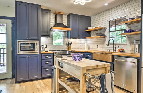 Dripping Springs Cabin | Dripping Springs Cabin with Incredible Hill Country Views