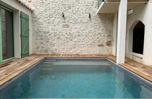Valreas Villa | Tranquil Family Retreat in Drome Provençale Village