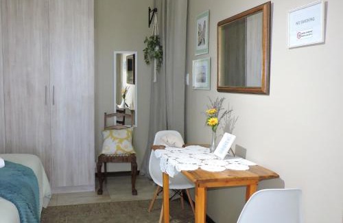 Jeffreys Bay House | Discover Droom Verlore: Pet & Child Friendly Retreat