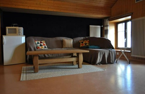 La Chaux-du-Milieu Apartment | Child-Friendly Retreat at Drosera Studio, Vallée de la Brėvine