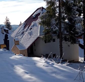Babanovac Cabin | Discover Druga priča: Family-Friendly with Top Reviews