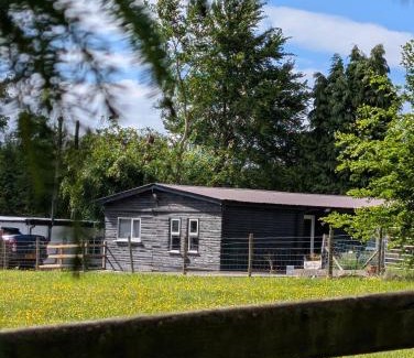 Enniskillen House | Unforgettable Stay at Drummacahan Lodge with Hot Tub Access