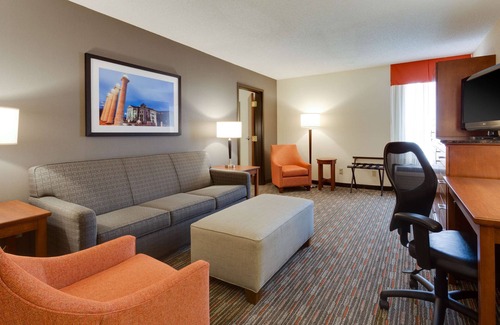 Columbia Hotel | Guest Rated: 9.2 at Drury Inn & Suites Columbia