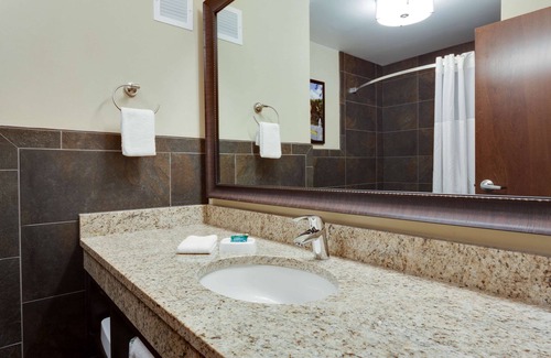 Frisco Hotel | Top-Rated Drury Inn & Suites Dallas Frisco with Pool & Spa