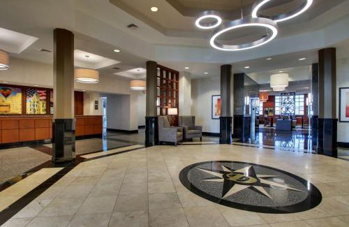 Findlay Hotel | Discover Drury Inn & Suites Findlay: Pet-Friendly Retreat