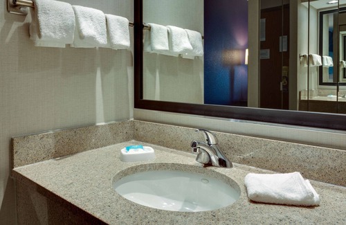 Hayti Hotel | Top-Rated Drury Inn & Suites Hayti with Pool and Spa