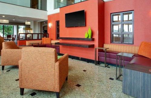 Terre Haute Hotel | Discover Drury Inn & Suites Terre Haute - Pet Friendly Retreat