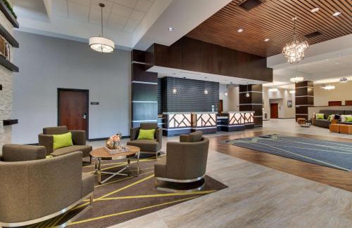 Richardson Hotel | Pet-Friendly Drury Plaza Hotel Dallas Richardson - Rated 9.4
