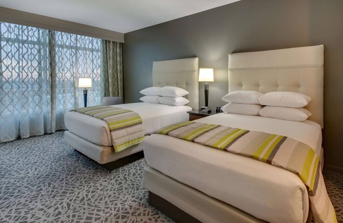 Richardson Hotel | Top-Rated Drury Plaza Hotel Dallas Richardson with Great Amenities