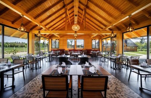 Bilje Bed & Breakfast | Enchanting Drvena bajka: Perfect for Family Getaways