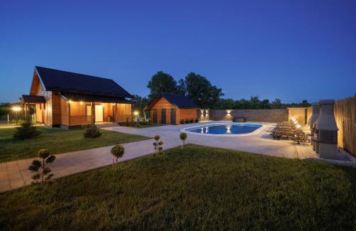 Bilje Villa | Discover Villa za odmor Magnolia & Kamelia with Ocean View