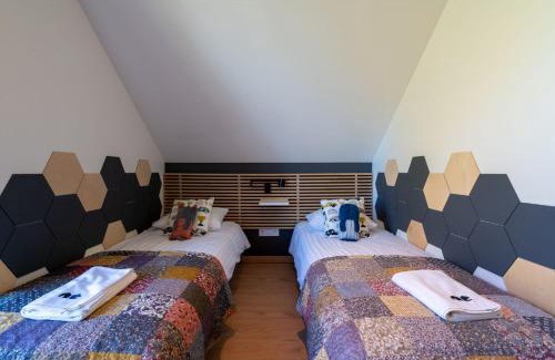 Grzechynia House | Unforgettable Stay at Drwalówka - Domek "NA SKARPIE"!