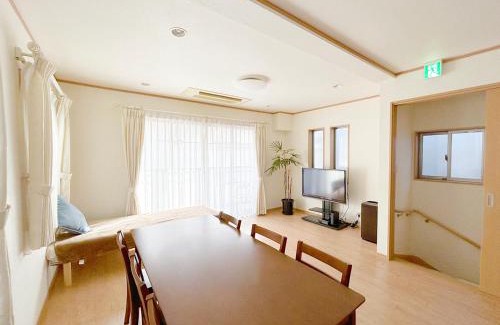 Itabashi Apartment | Discover Kumanocho House: Rated 10/10 with Hot Tub & Breakfast