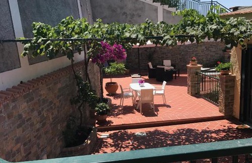 San Mauro Cilento House | Pet-Friendly Getaway at Ds House Cilento Coast