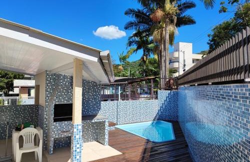 Morretes House | Pet-Friendly Holiday Homes in Itapema, Brazil for Families