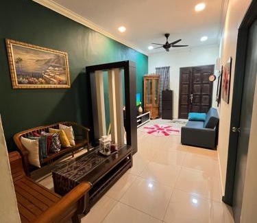 Temerloh Apartment | Cozy Dayahselamat Homestay: Child-Friendly Getaway