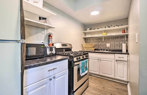 Livingston Park Condo | Pet-Friendly Dtwn Columbus Getaway with Spa & Breakfast