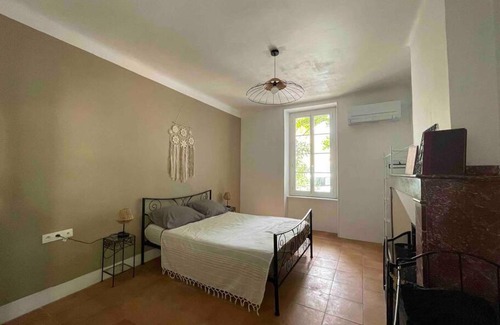 Cuxac-dʼAude Apartment | Discover Du côté de chez nous: Family-Friendly Retreat