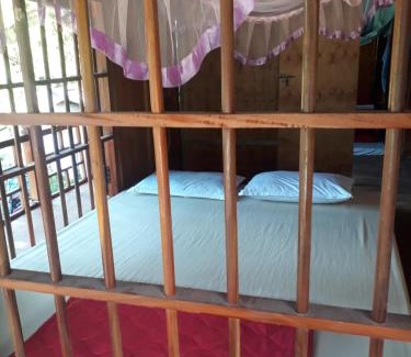 Yen Minh House | Relaxing Du Gia NaLien View Homestay with Pet-Friendly Perks