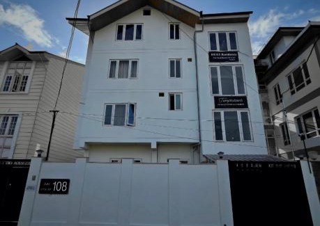 Srinagar Hotel | Discover DUAS Residency: Family-Friendly 4-Star Comfort