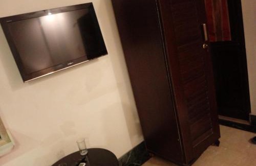 Karachi Apartment | Dubai guest house