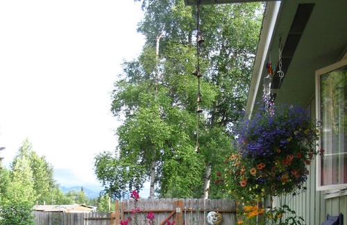 Northeast Anchorage House | Duben Too! Guesthouse our 6th Anchorage Guesthouse!