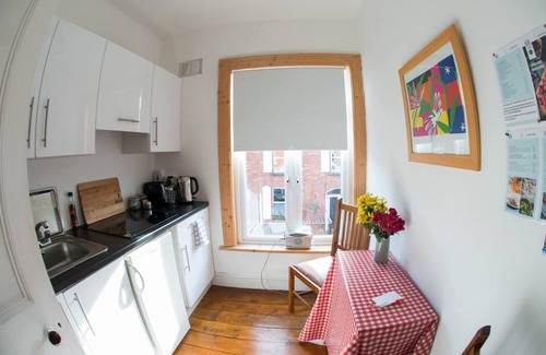 Rathgar Apartment | Family-Friendly Retreat at Dublin-Rathgar Apartment