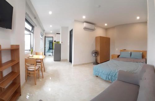 Thanh Khe Apartment | Cozy Duc Hanh Apartment with Ocean View & Breakfast Included