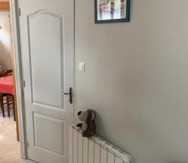 Ducey Apartment | Family-Friendly Stay Near Mont Saint Michel & St Malo