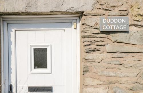 Duddon Valley House | Charming Duddon Cottage: 4-Star Stay with Pet-Friendly Comfort