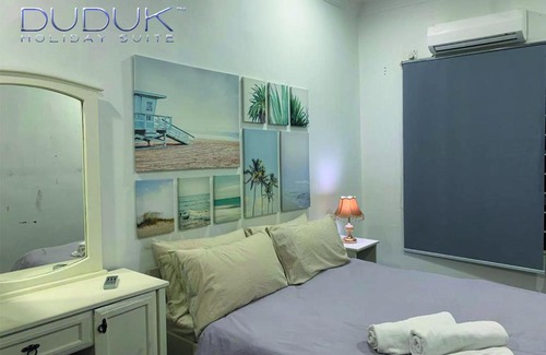 Kampung Rawa House | Discover Duduk #DesaMewah: Pet-Friendly & Family-Ready!