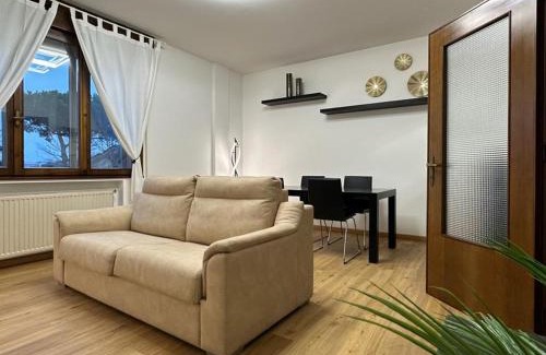Due Carrare Apartment | Cozy Apartments in Due Carrare, Italy - Guest Rated 7.5/10