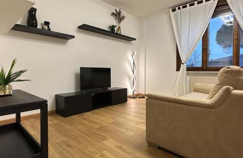 Due Carrare Apartment | Cozy Apartments in Due Carrare, Italy - Guest Rated 7.5/10