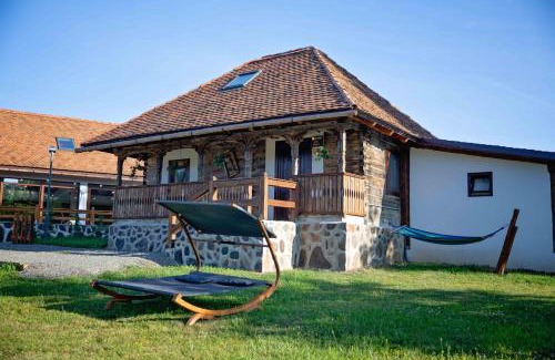 Sinteu Cabin | Discover Due Fratelli Village Resort: Family-Friendly Retreat