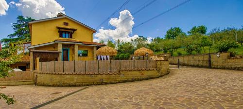 Lake Bracciano House | Experience Due Miglia: Oceanfront Haven with Pool & Pets